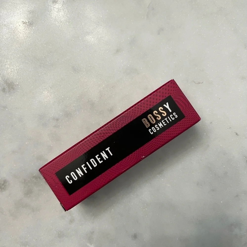 New NWT Bossy Cosmetics Bullet Lipstick CONFIDENT Power‎ Woman Essentials Makeup